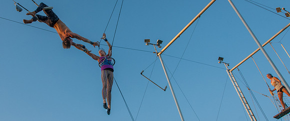 Luke ONeill - Circus - Zenfolio-29